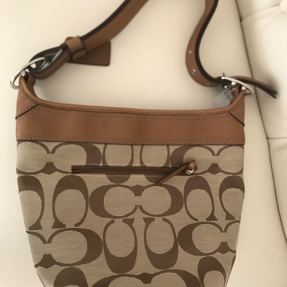 Coach Signature Handbag - Picture 6 of 8